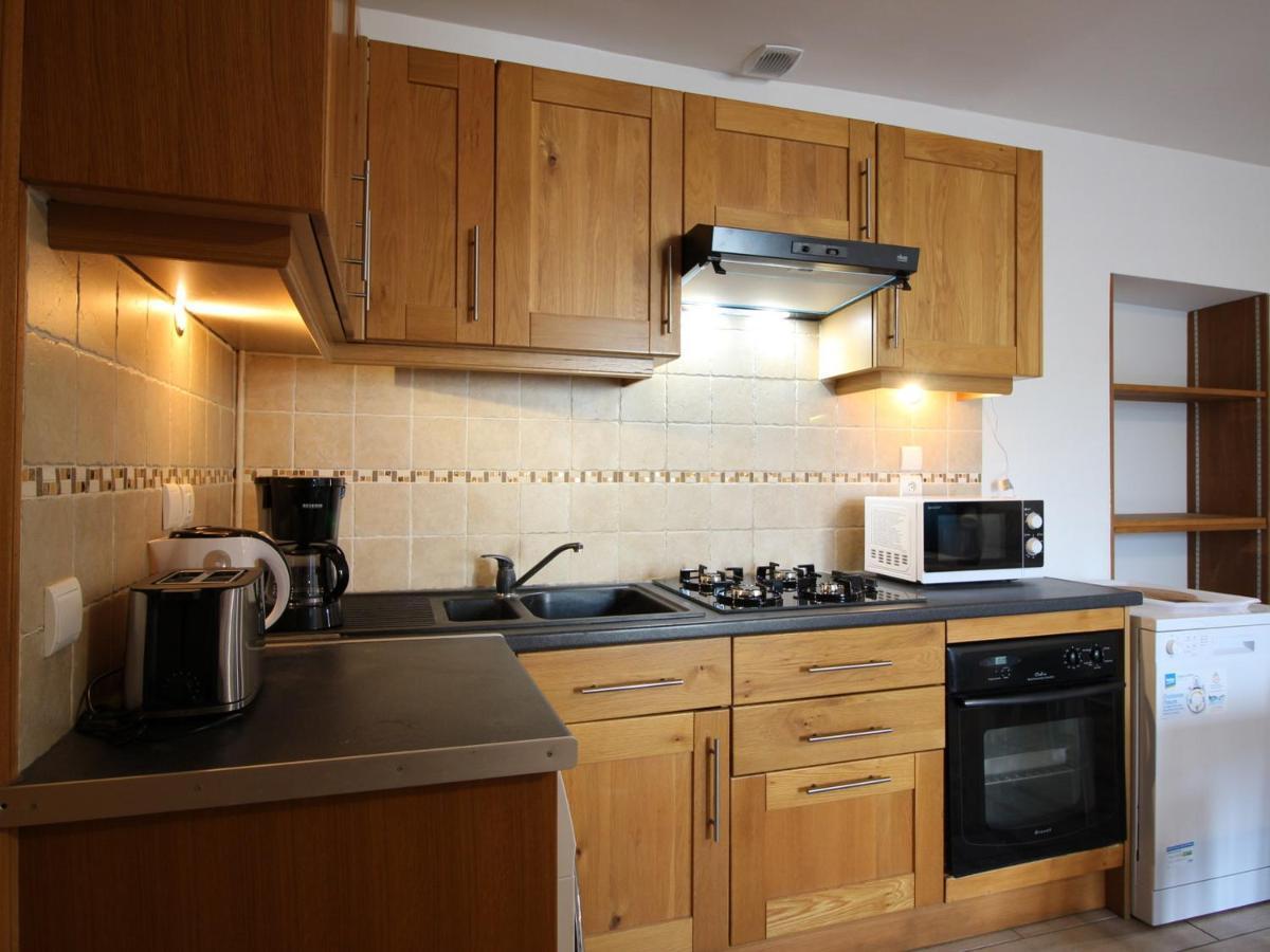 Appartement T3 Avec Parking A La Bourboule, A 500M Des Thermes Et Du Centre, Wifi Inclus - Fr-1-608-14 Екстериор снимка